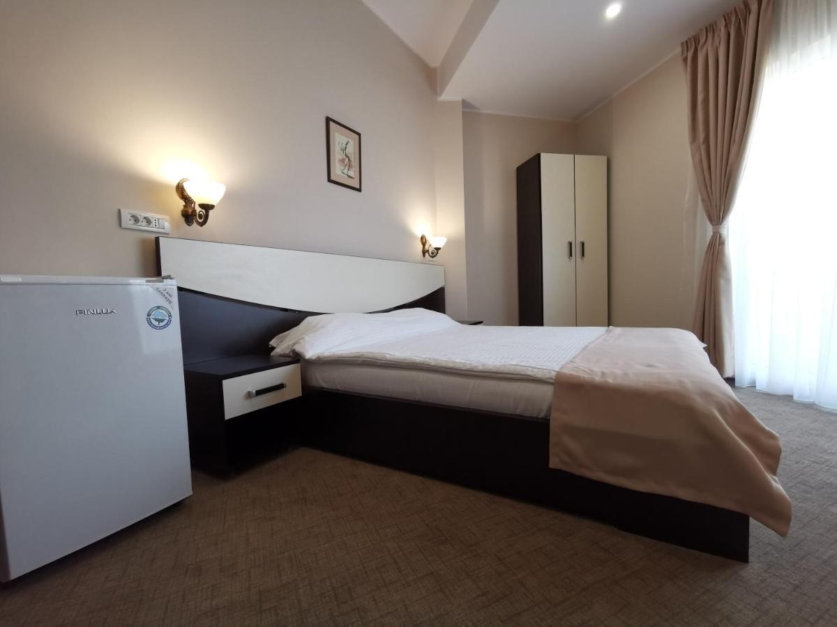 Hotel New Derby كونستانتا المظهر الخارجي الصورة
