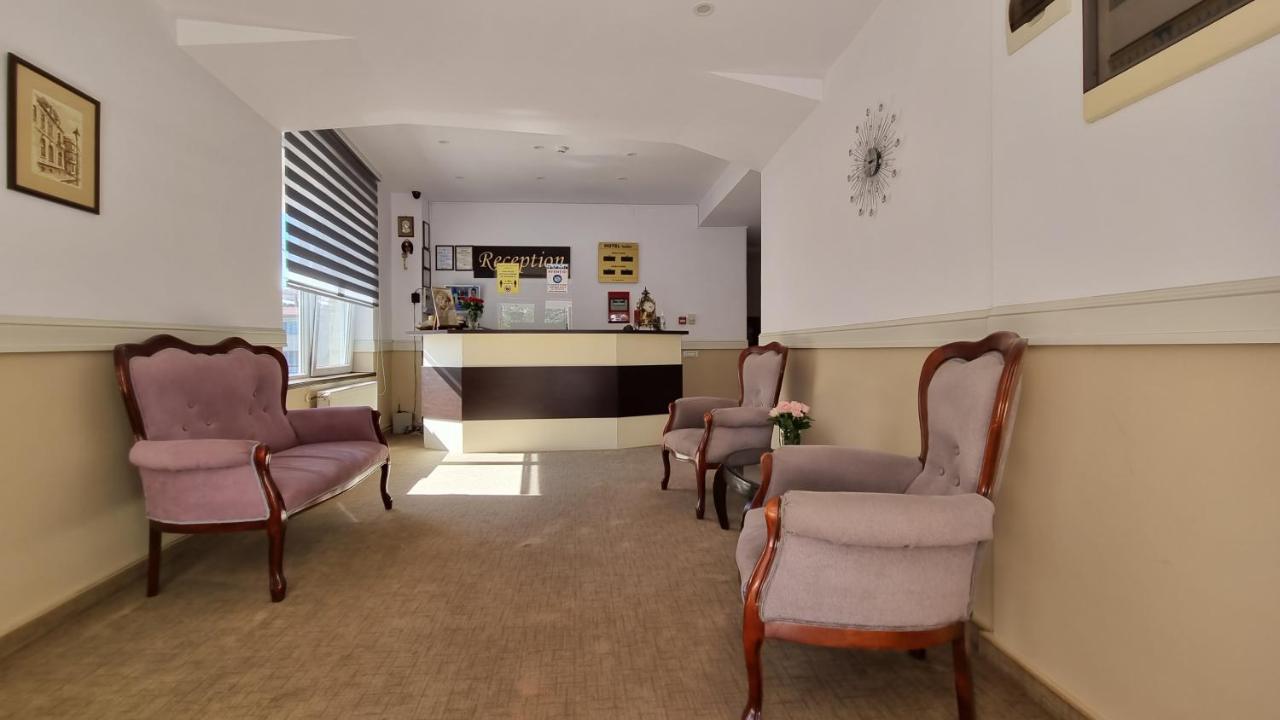 Hotel New Derby كونستانتا المظهر الخارجي الصورة